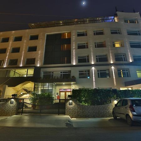 Comfort Inn Lucknow Exterior photo